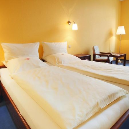 Landhotel Zum Pottkuchen Kalbe  Экстерьер фото